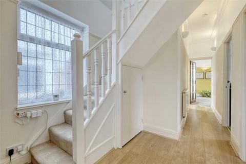 4 Beeleigh Close, Southend-on-sea, SS2 6PA