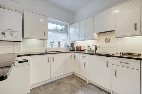 4 Beeleigh Close, Southend-on-sea, SS2 6PA