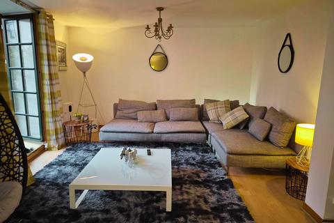 2 bedroom flat for sale, Yardheads, Edinburgh EH6