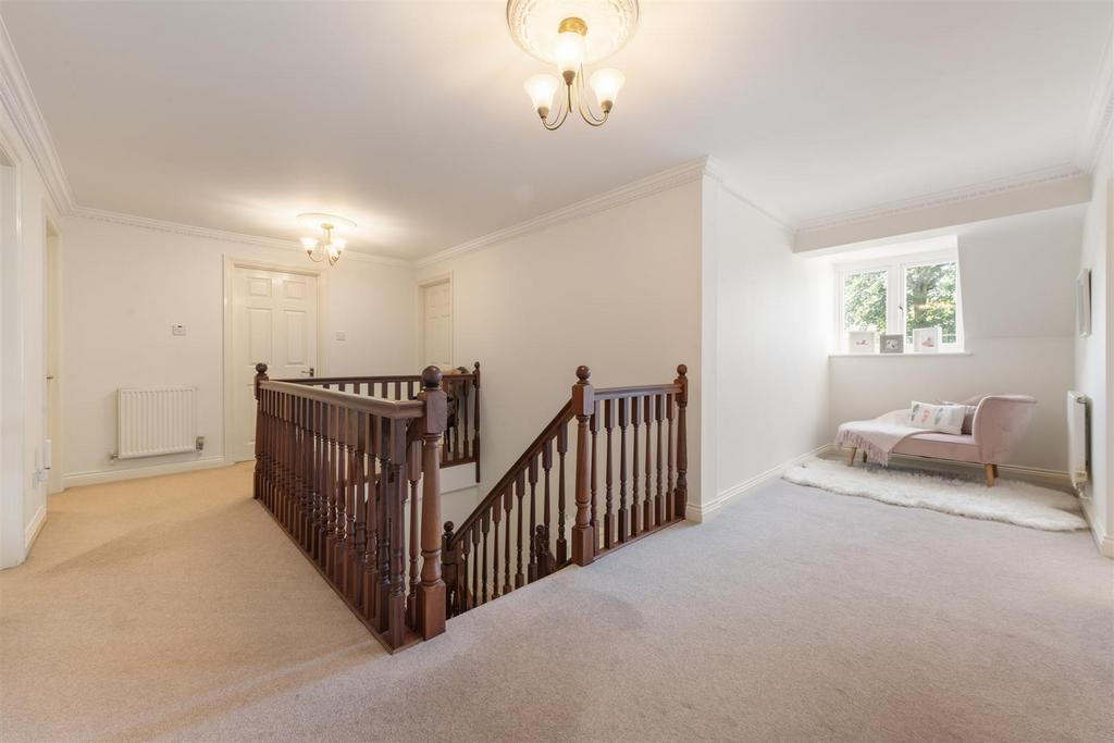 463 Streetsbrook Road 13.jpg