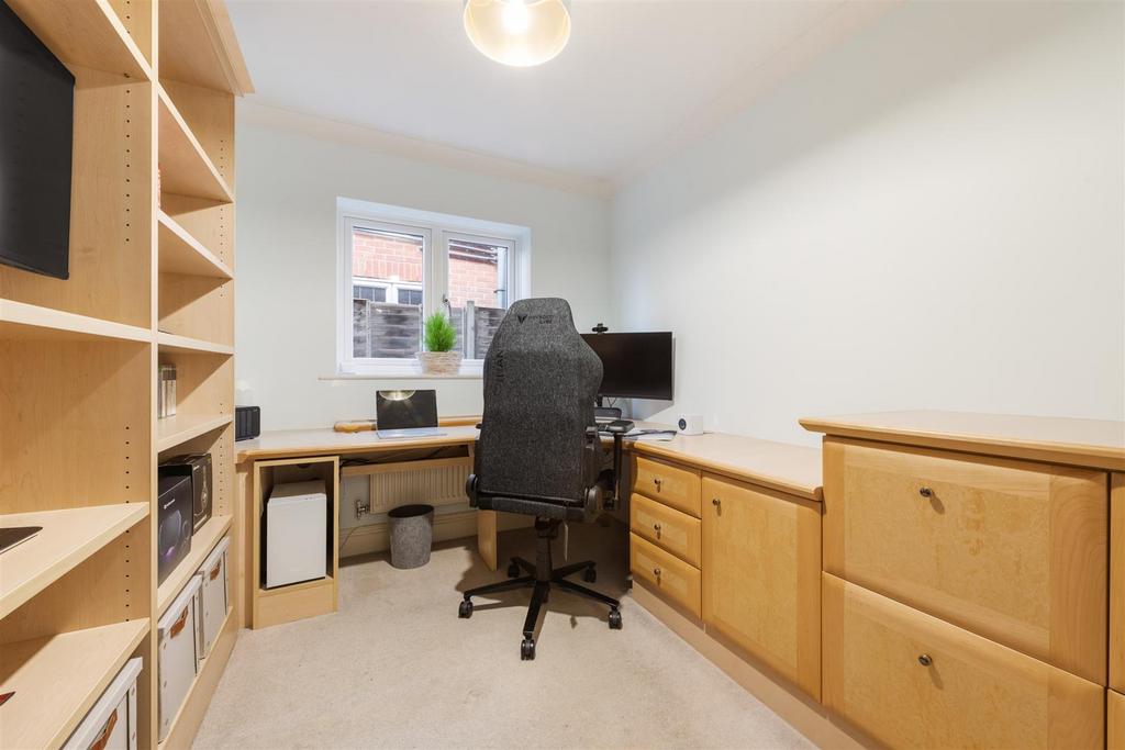 463 Streetsbrook Road 7.jpg