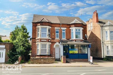 6 bedroom semi-detached house for sale, Queens Road, Beeston