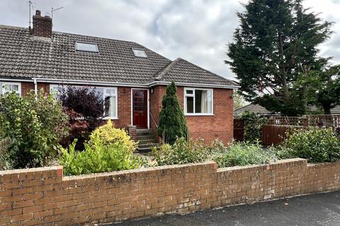 3 bedroom semi-detached bungalow for sale, Alexander Avenue, East Ayton, Scarborough