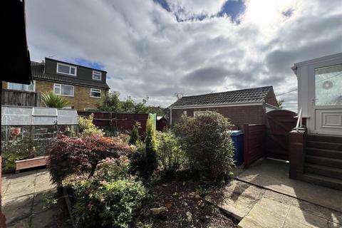 3 bedroom semi-detached bungalow for sale, Alexander Avenue, East Ayton, Scarborough