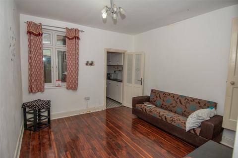 2 bedroom terraced house for sale, May Avenue, Runcorn Road, Balsall Heath, Birmingham, B12