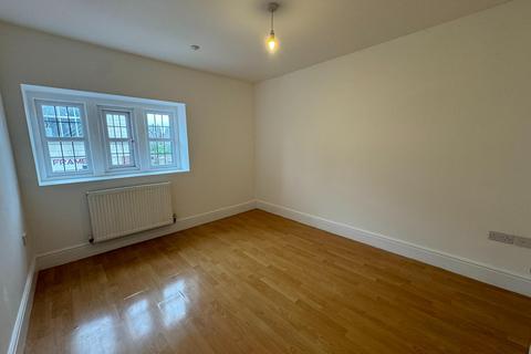 2 bedroom flat to rent, Viking House, Cliftonville, Margate, CT9