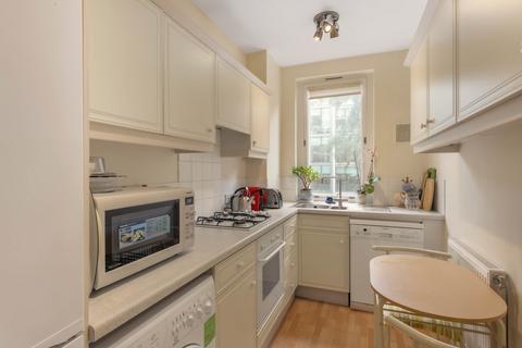 2 bedroom flat for sale, Ebury Street London SW1W