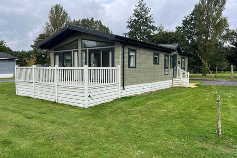 2 bedroom lodge for sale, Allerthorpe East Riding of Yorkshire