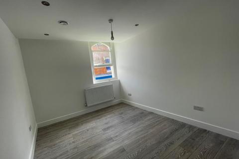 2 bedroom apartment to rent, Basingstoke,  Hampshire,  RG21