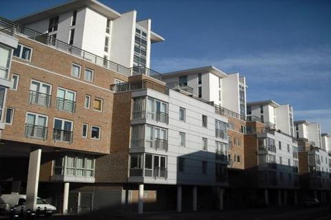 2 bedroom flat for sale, Cross Street, Portsmouth PO1