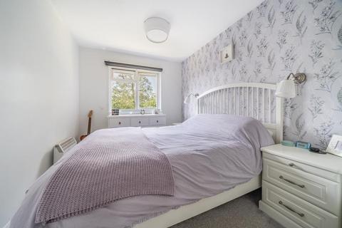 2 bedroom flat for sale, Windsor,  Berkshire,  SL4