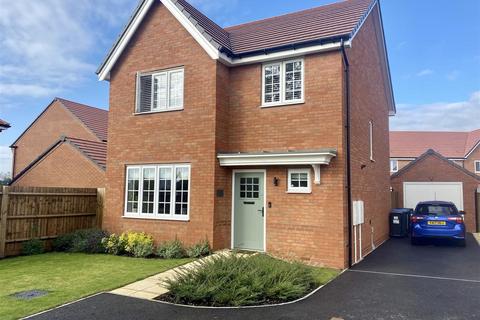 4 bedroom detached house for sale, Partridge Road, Hinckley LE10