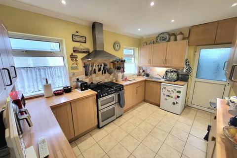 3 bedroom semi-detached house for sale, Manor Crescent, Manorbier, Tenby