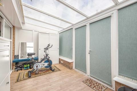 56 Cobb Close, Datchet, Slough, SL3 9QZ