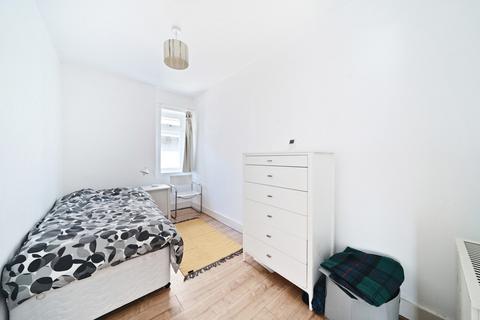 2 bedroom apartment for sale, Charlton Road, London