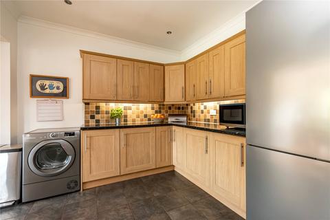 32 Duddingston Park South, Edinburgh, EH15 3PB
