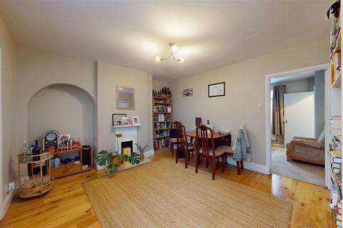 2 bedroom terraced house for sale, New Cross Road, Stamford