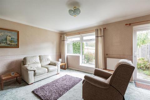 1 Foxbury, New Ash Green, Longfield, DA3 8LP