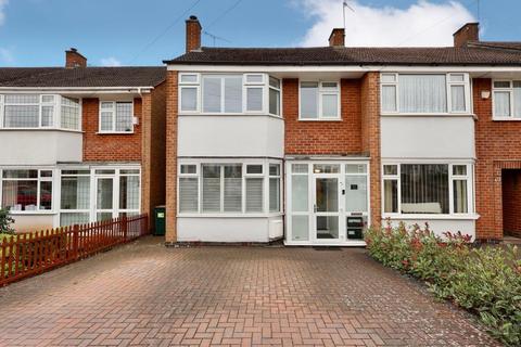 3 bedroom end of terrace house to rent, Torbay Road, Coventry - Allesley Park Family Home