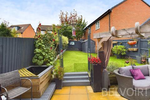 3 bedroom townhouse for sale, Darrall Road, Telford TF4