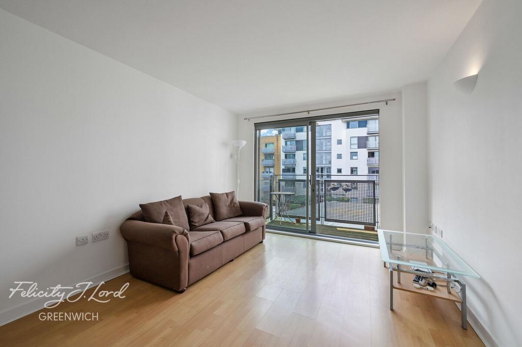 Deals Gateway, London, SE13 7QQ 2 bed flat for sale £400,000