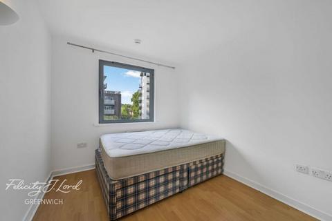 2 bedroom flat for sale, Deals Gateway, London, SE13 7QQ