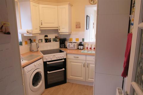 4 Haven Drive, Herne Bay, CT6 6RG