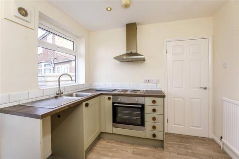 2 bedroom bungalow to rent, Howe Hill Close, York, North Yorkshire, YO26