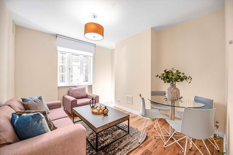 2 bedroom flat to rent, Ossington Buildings, London, W1U