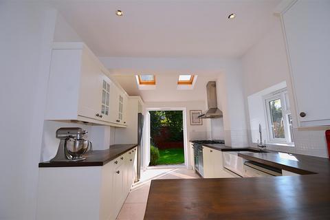 12 Broad Street, Syston, Leicester, LE7 1GH