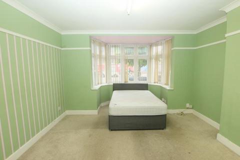 5 bedroom semi-detached house for sale, Kenton Road, Kenton, HA3 0UN