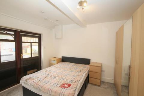 1 bedroom flat for sale, Kenton Road, Kenton, HA3 0XY