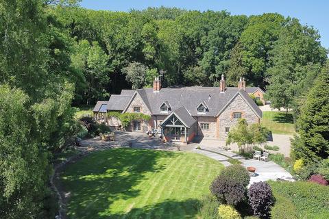 6 bedroom detached house for sale, Beaumanor Drive, Loughborough LE12