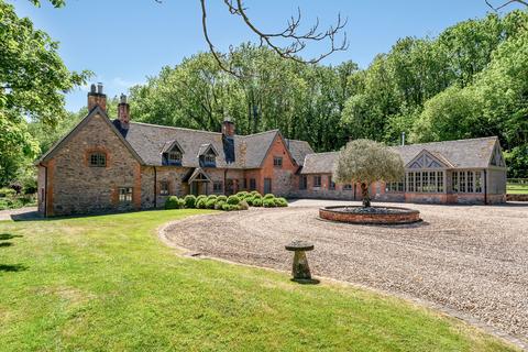 6 bedroom detached house for sale, Beaumanor Drive, Loughborough LE12