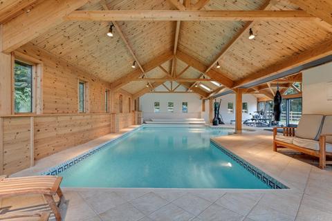 6 bedroom detached house for sale, Beaumanor Drive, Loughborough LE12