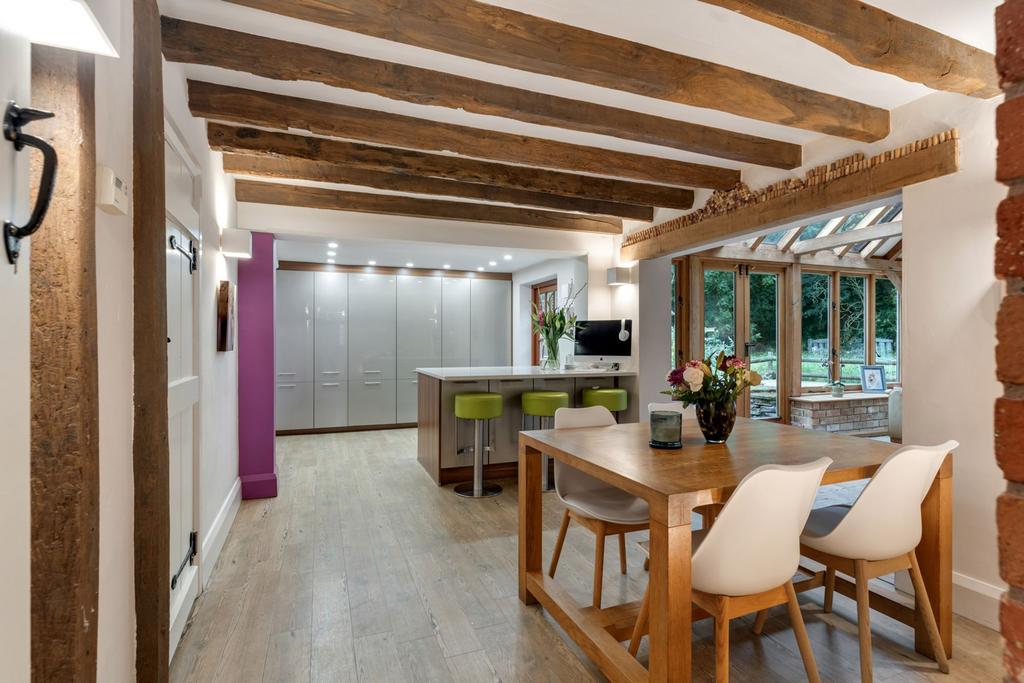 Kitchen / Diner