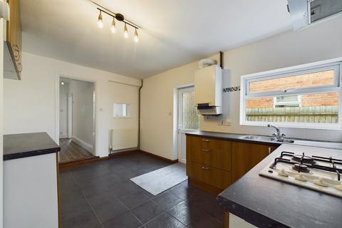 3 bedroom semi-detached house for sale, Tredworth Road, Gloucester, Gloucestershire, GL1