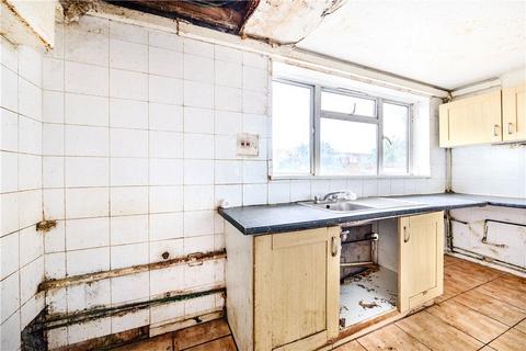17 Reculver Mews, London, N18 2QY
