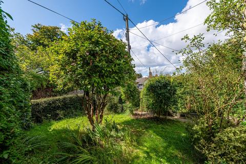 2 bedroom semi-detached house for sale, Manor Road, Wroxall