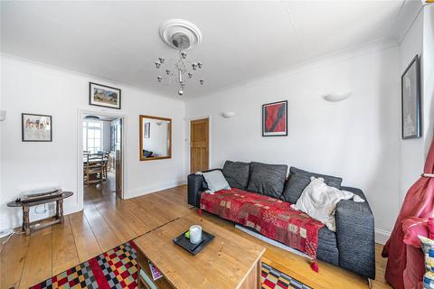 4 Rhodes Avenue, London, N22 7UT