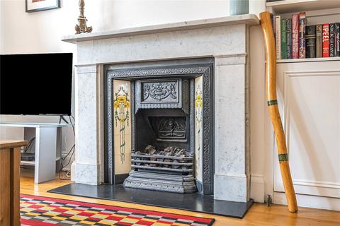 4 Rhodes Avenue, London, N22 7UT
