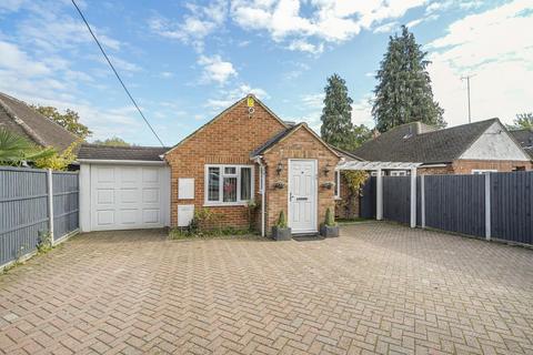 5 bedroom detached bungalow for sale, Sandhurst,  Berkshire,  GU47