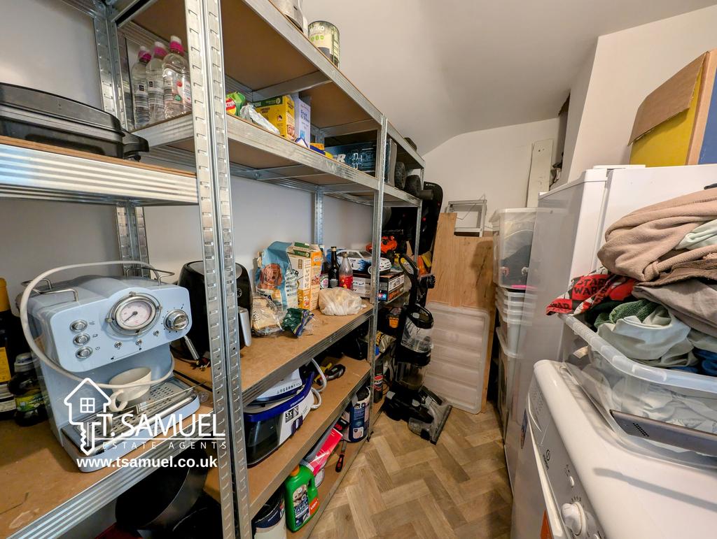 Storage Unit