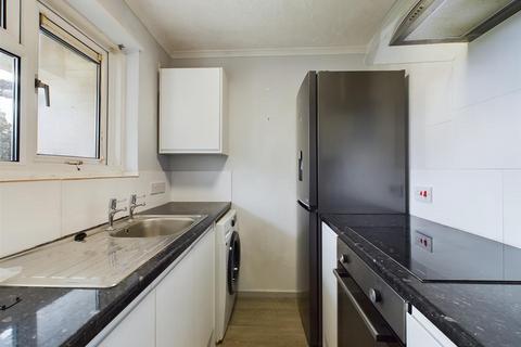 1 bedroom flat for sale, Hadlow Close, Brighton