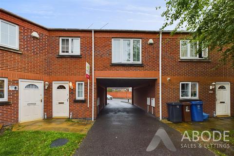 2 bedroom townhouse to rent, Grants Yard, Burton On Trent DE14