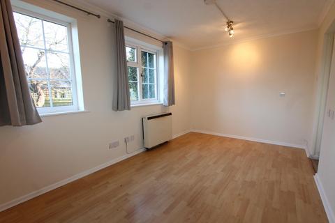 Studio to rent, Ebourne Close, Kenilworth, CV8