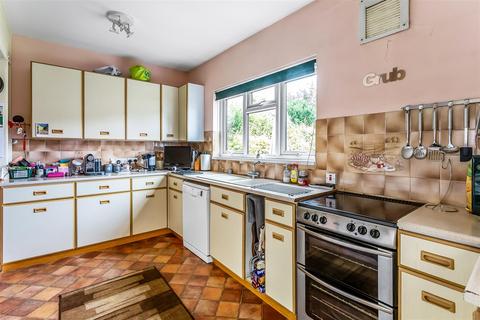 1 Oakhill Road, Ashtead, KT21 2JG