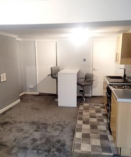 1 bedroom apartment to rent, Victoria Street, Gillingham ME7