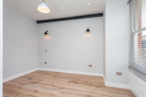 2 bedroom flat to rent, Weston Park, Crouch End, N8