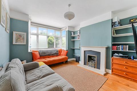 2 bedroom semi-detached house to rent, Ditton Hill Road, Surbiton KT6